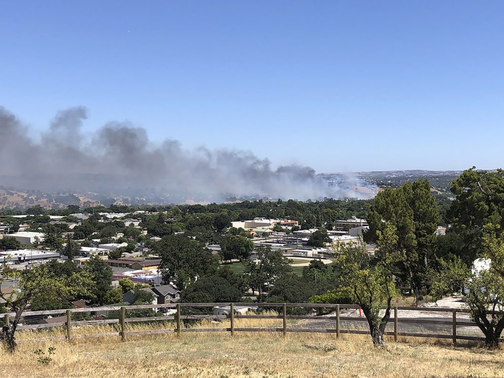 2020 Paso Robles Fire 13th Street 1