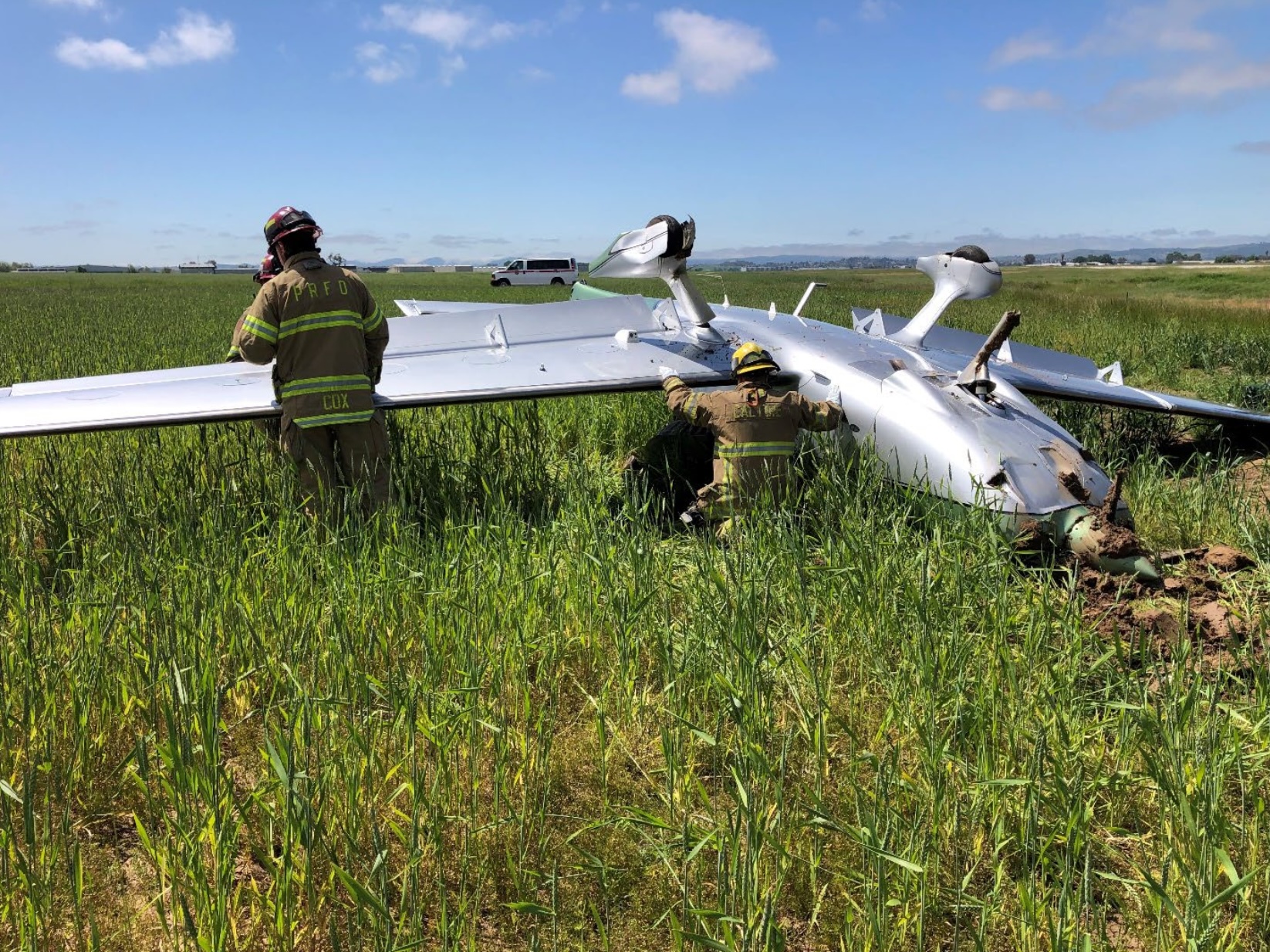 Fire and Emergency Services respond to crashed aircraft • Paso Robles Press 