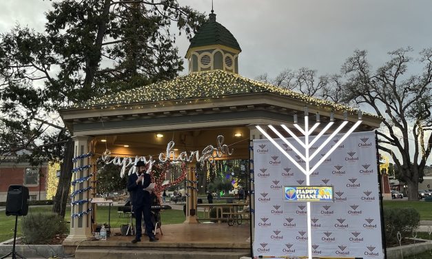 North County community gathers for third annual Menorah Lighting at Paso City Park