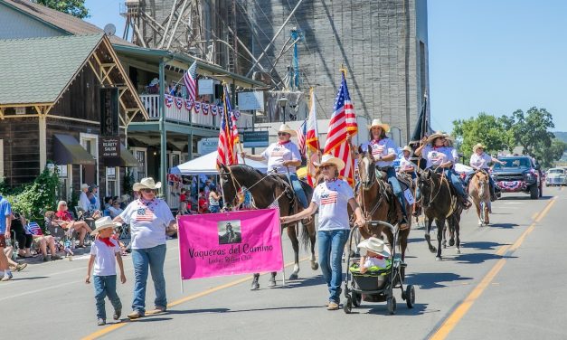 Small-town spirit shines bright at Independence Day parade