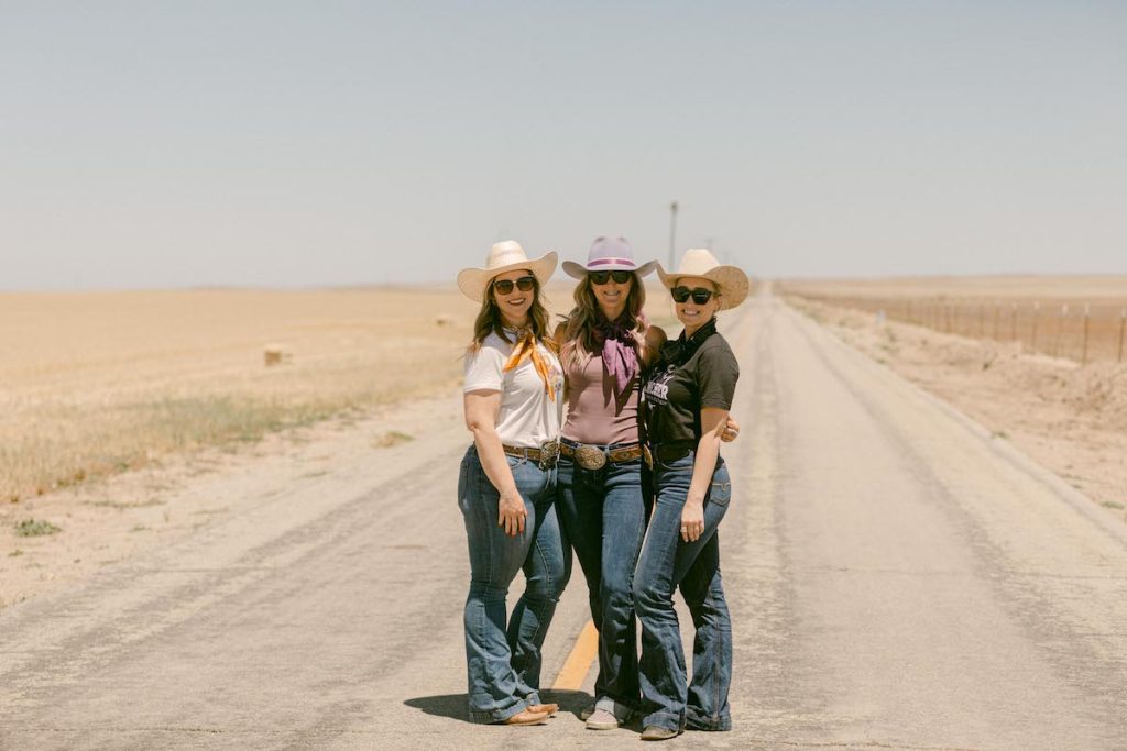 Backroad Cowgirls Shelby Caitlin Photography 2