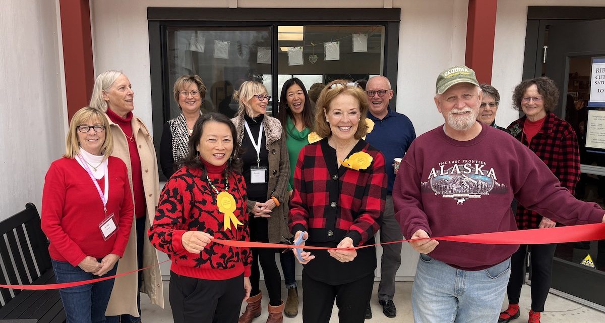 Templeton Community Library Opens with Ribbon Cutting