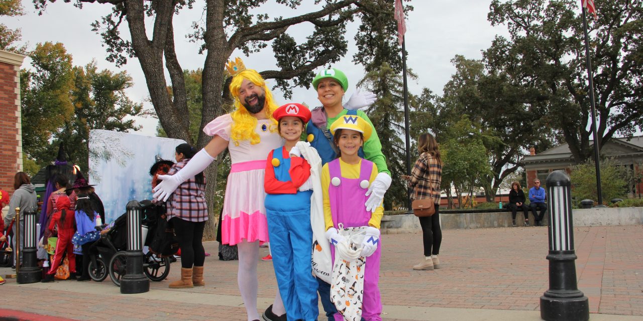 Paso Robles Trick or Treats Downtown